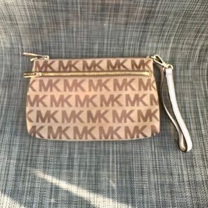 Michael Kors Wrislet